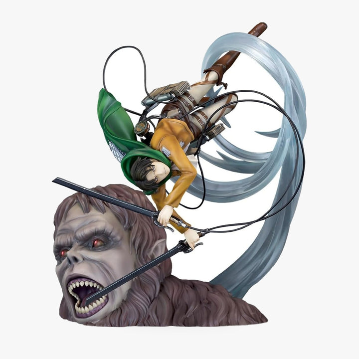 Attack on Titan Levi vs Beast Titan Ver. Figure