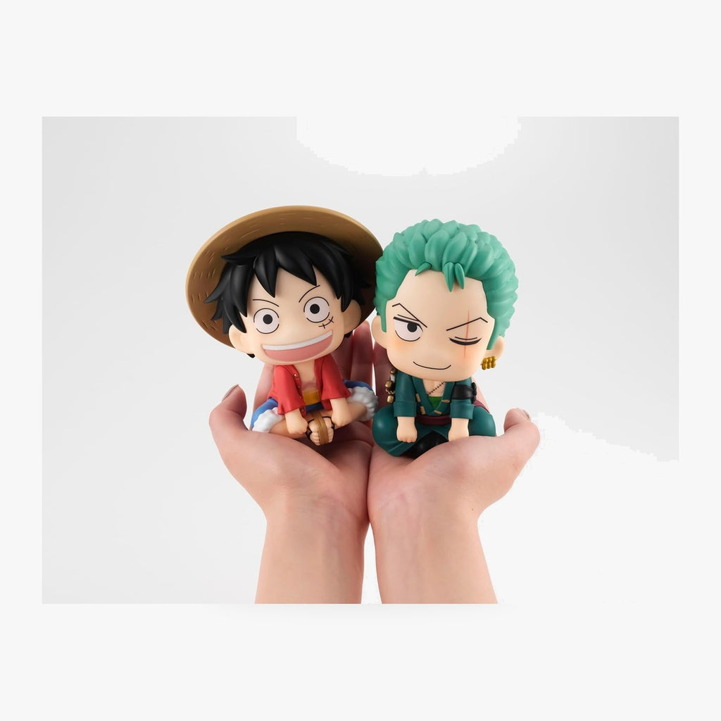 ONE PIECE Look Up Roronoa Zoro Figure