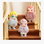 POP MART Baby Molly Winter Fit Check シリーズ ぬいぐるみペンダント 1ピース