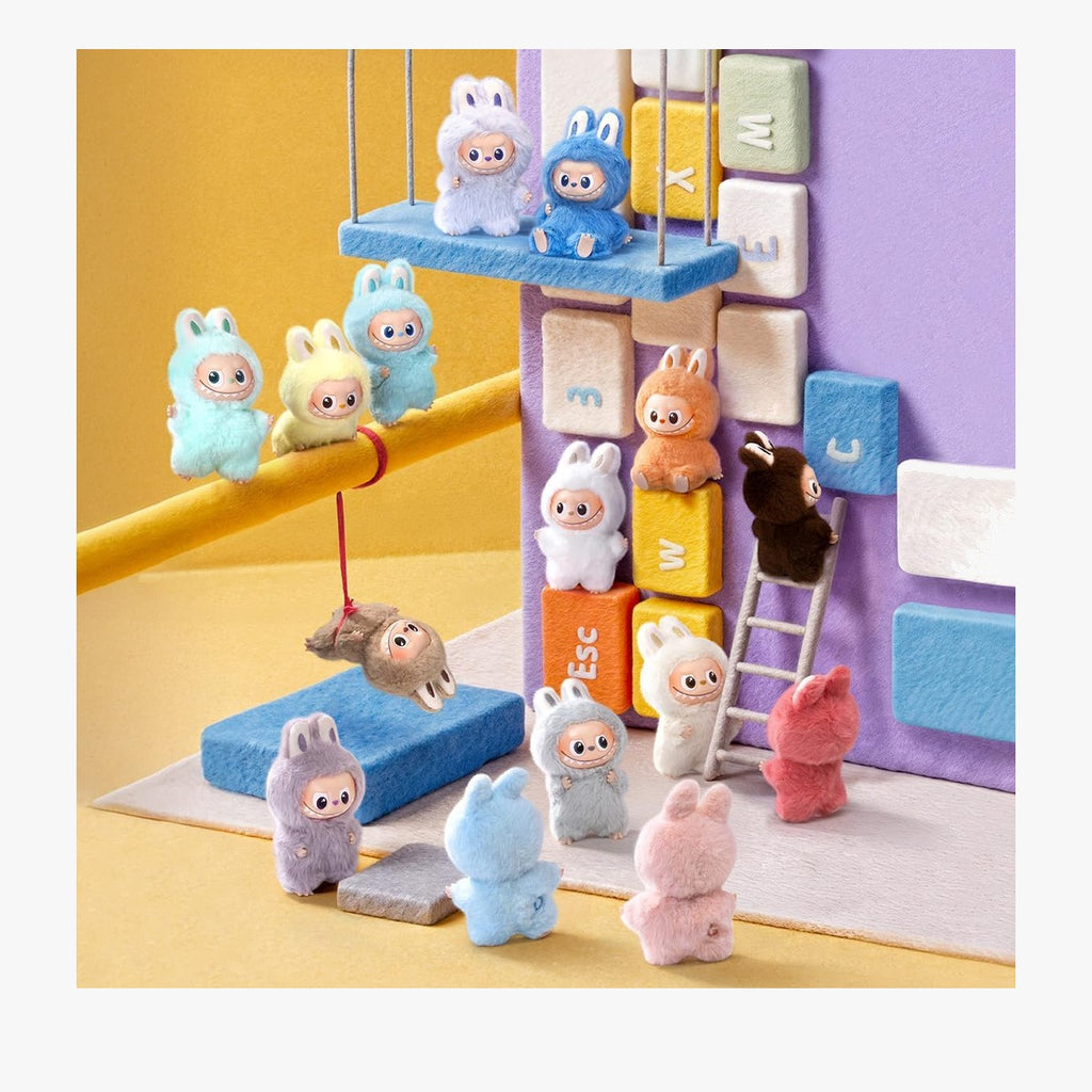 POP MART THE MONSTERS PIN FOR LOVE シリーズぬいぐるみペンダント(A-M) 1ピース